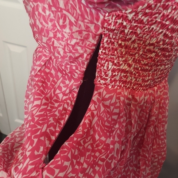 Karen Kane Pink And White Blouse Size Medium - Picture 6 of 8